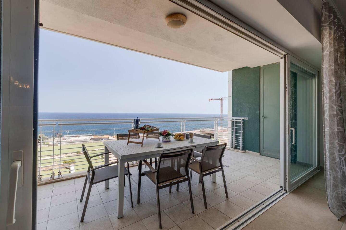 Dom wakacyjny Cambridge By Homely Sliema