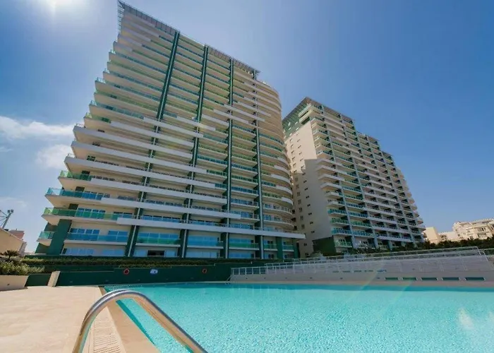 Fort Cambridge Apartments By Homely