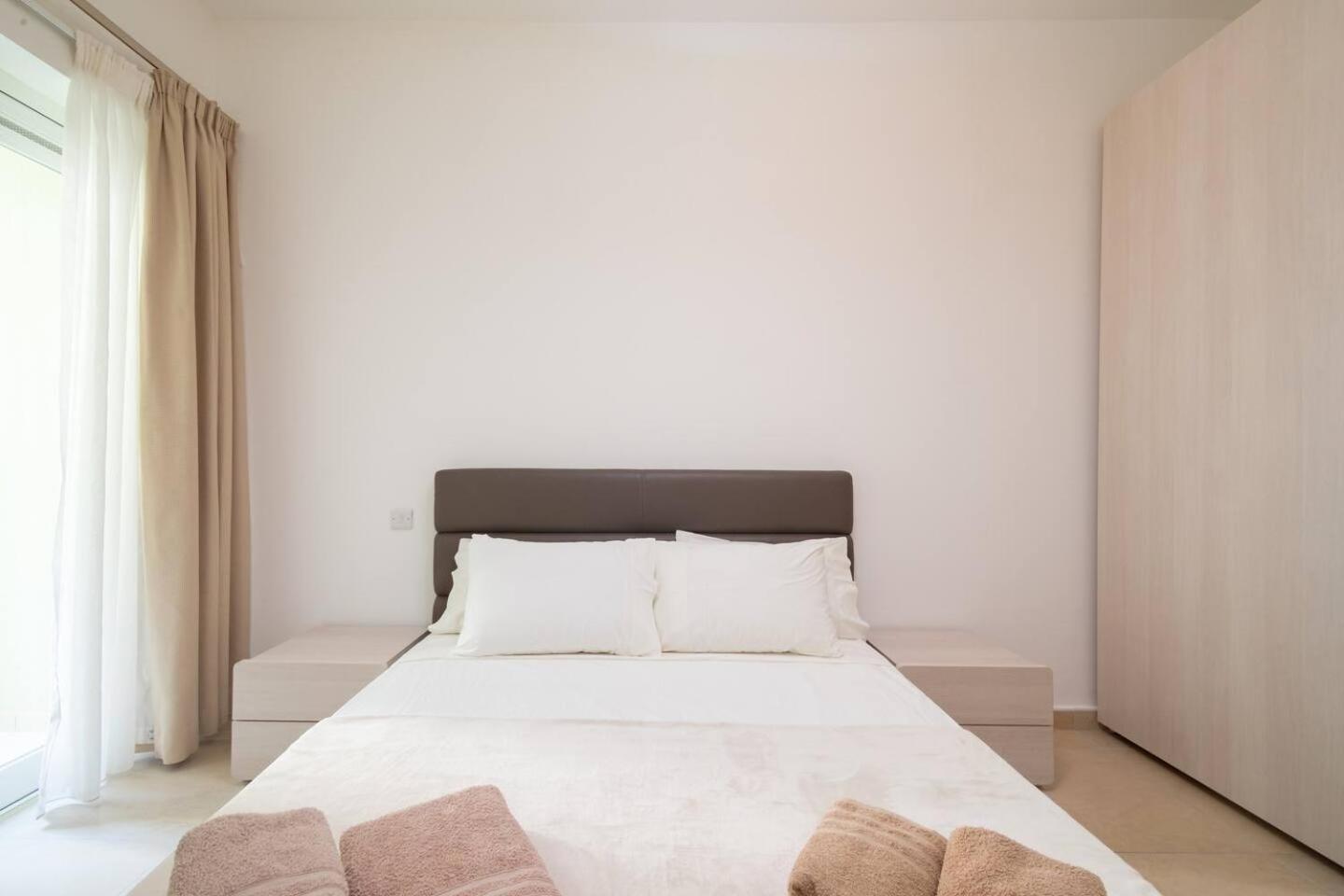 Cambridge By Homely Sliema